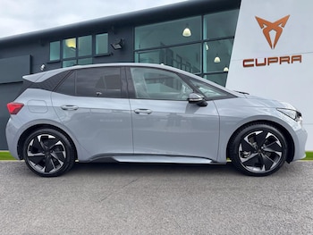 Used Cupra Born 2025 for sale - 79627500: Photo