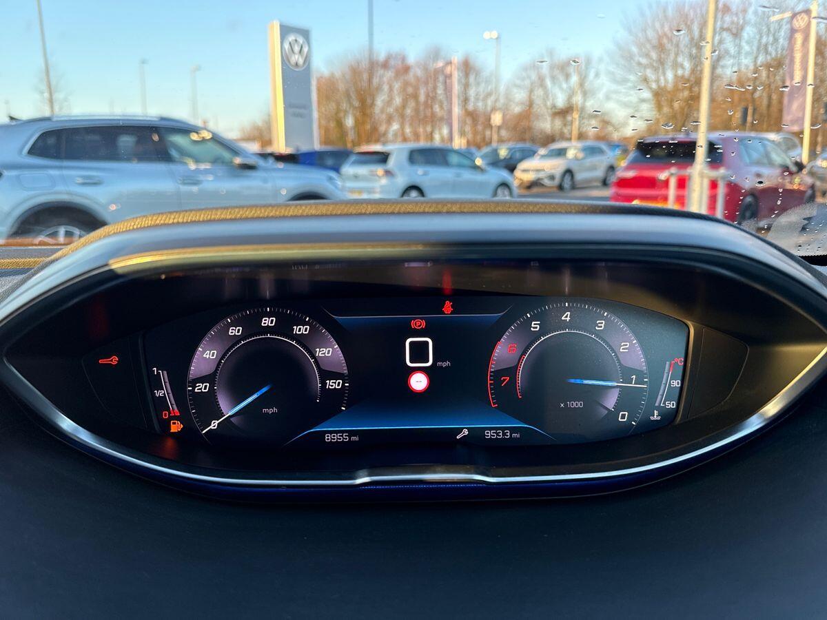 Used Peugeot 3008 2022 for sale - 77236055: Photo 35