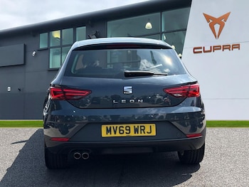 Used SEAT Leon 2019 for sale - 79241612: Photo