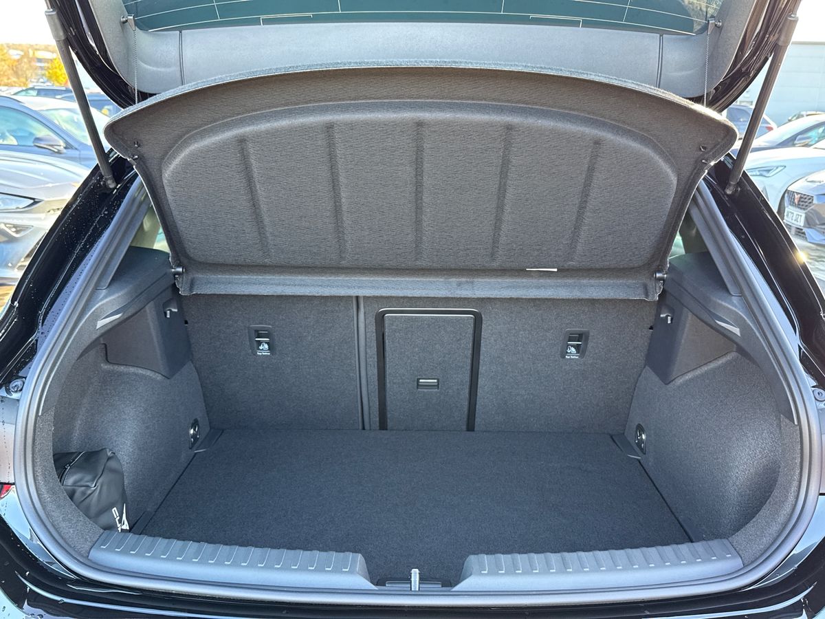 Used Cupra Leon 2025 for sale - 76610982: Photo 10