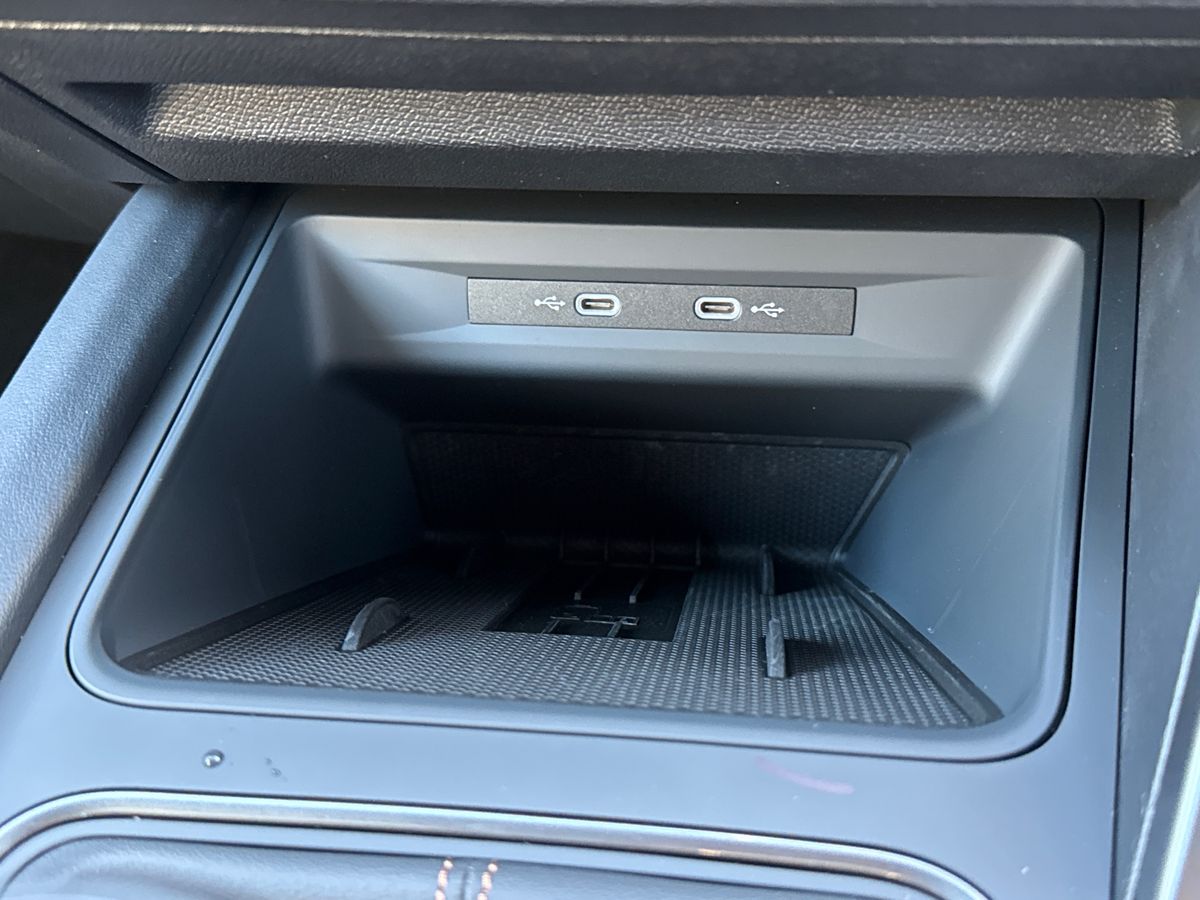 Used Cupra Leon 2025 for sale - 76610982: Photo 34