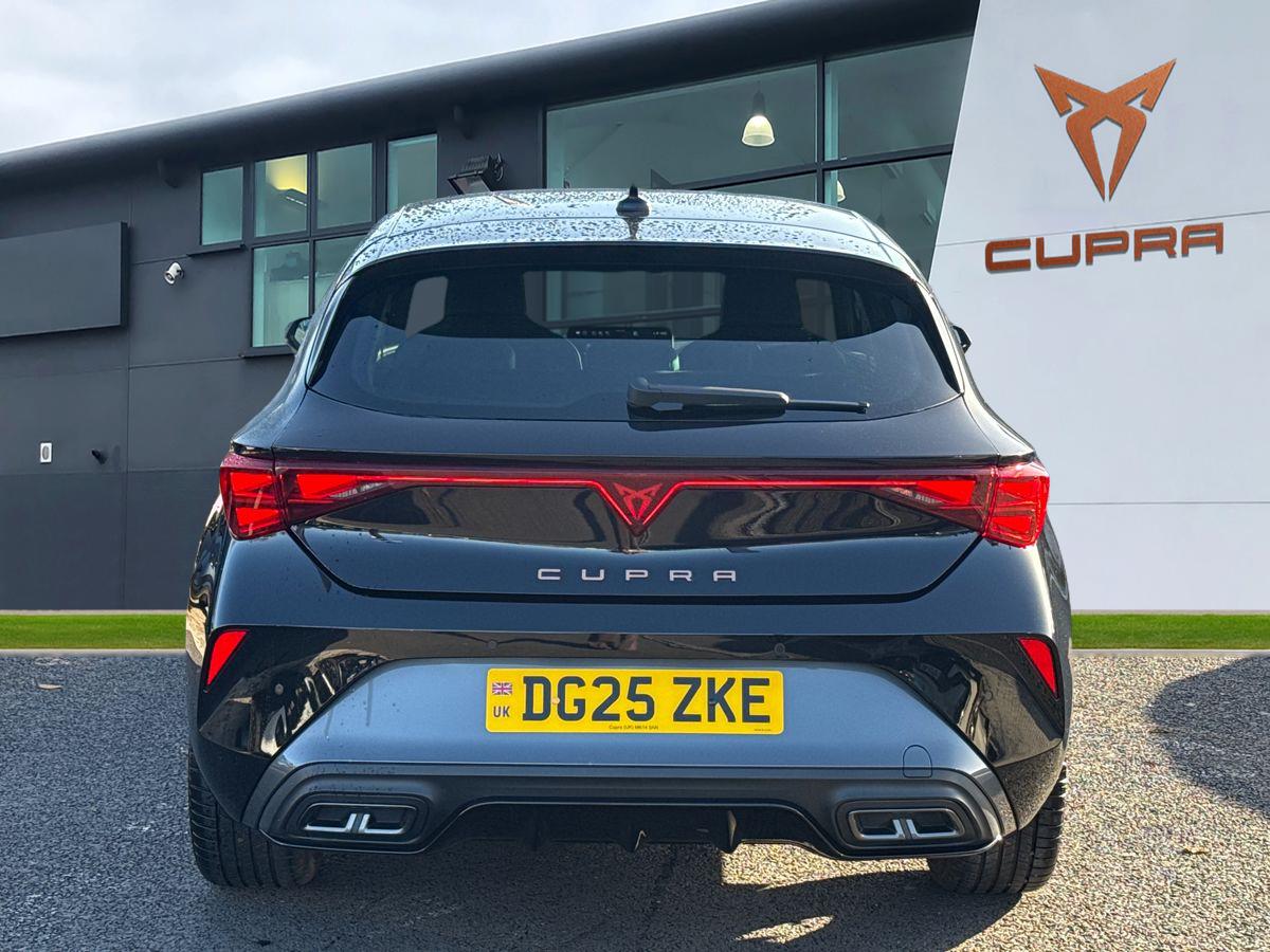 Used Cupra Leon 2025 for sale - 76610982: Photo 4