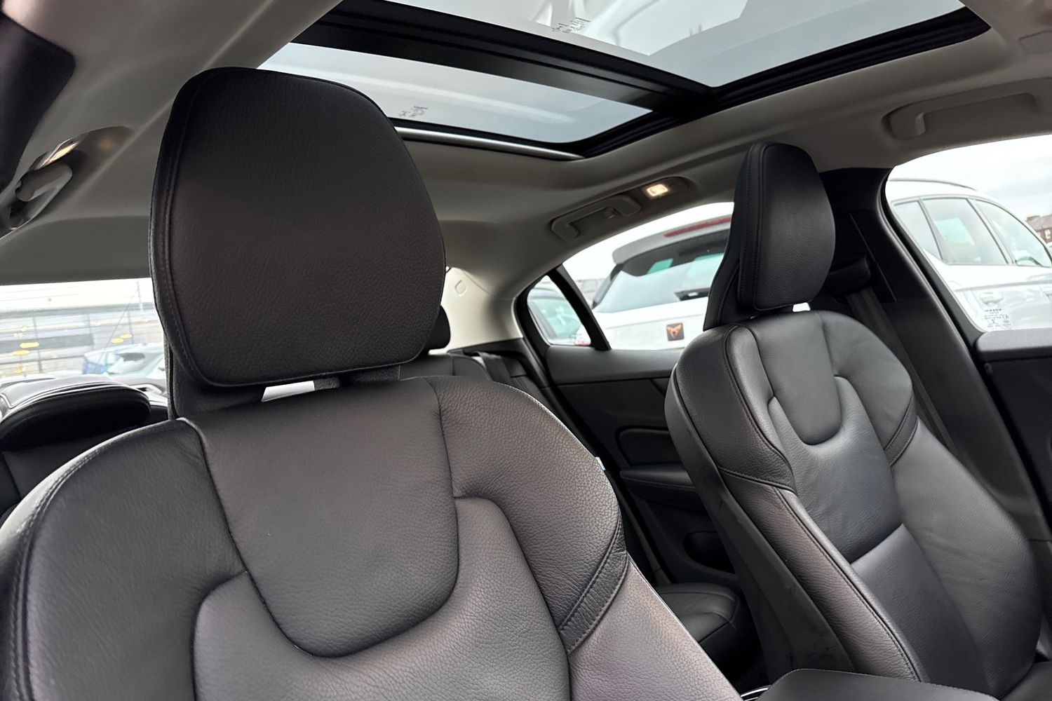 Used Volvo S60 2023 for sale - 77072007: Photo 21