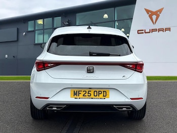 Used SEAT Leon 2025 for sale - 75842096: Photo