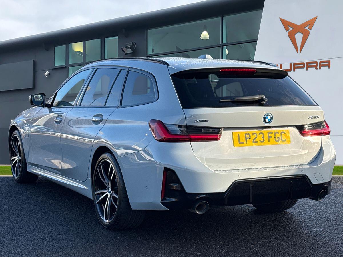 Used BMW 3 Series 2023 for sale - 77382340: Photo 2