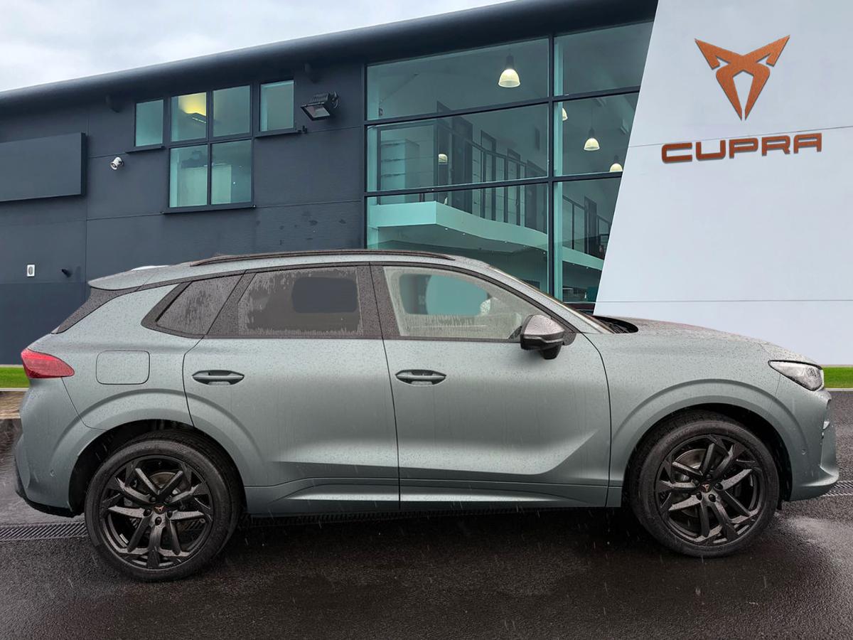 Used Cupra Terramar 2025 for sale - 76368730: Photo 3