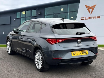 Used SEAT Leon 2023 for sale - 76232587: Photo 2