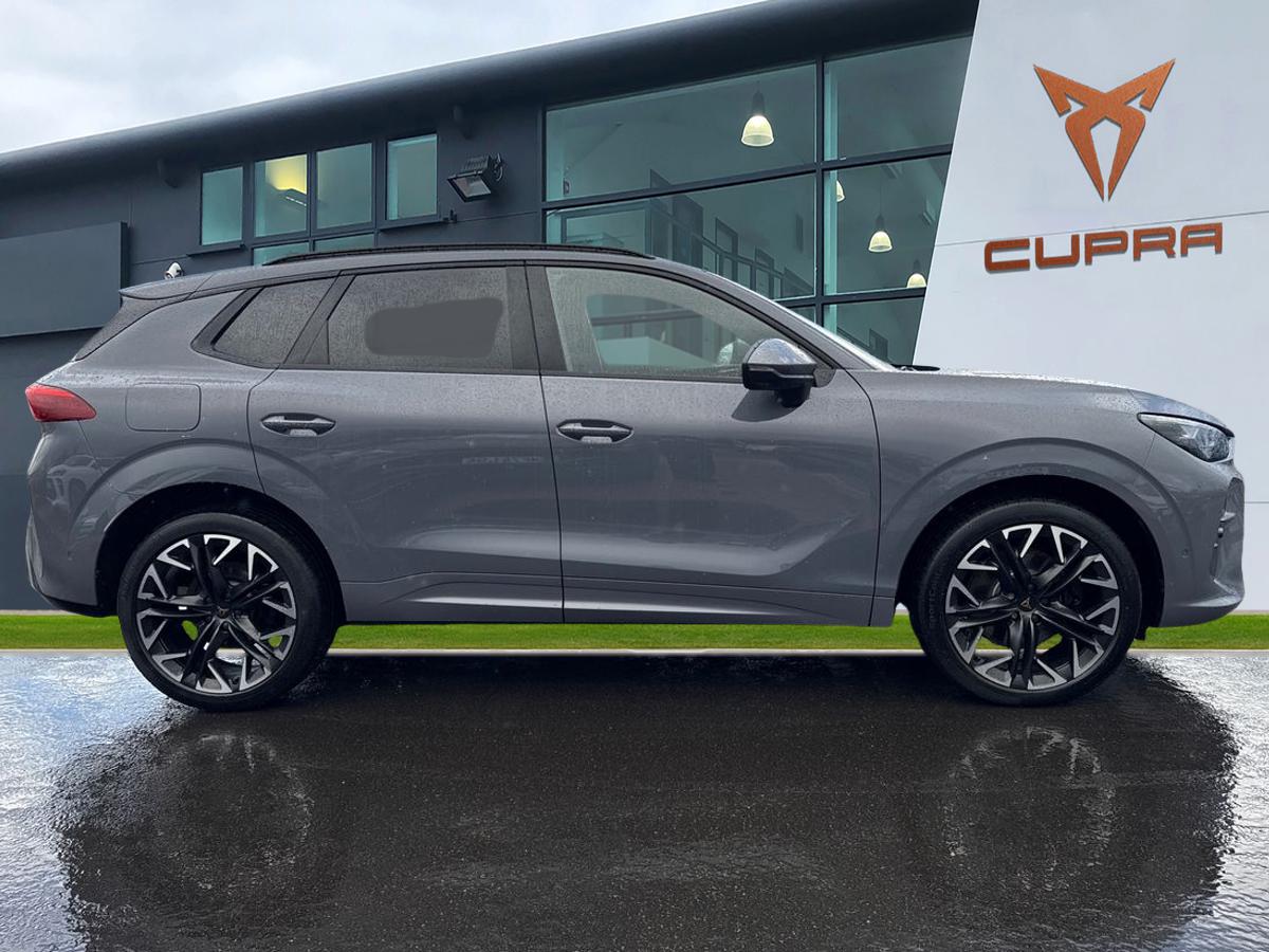 Used Cupra Terramar 2025 for sale - 77764497: Photo 3