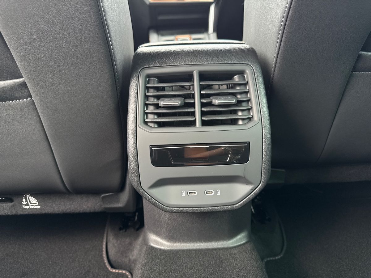 Vehicle 31