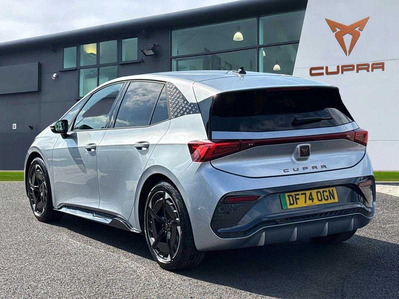 Used Cupra Born 2024 for sale - 77451097: Photo 2