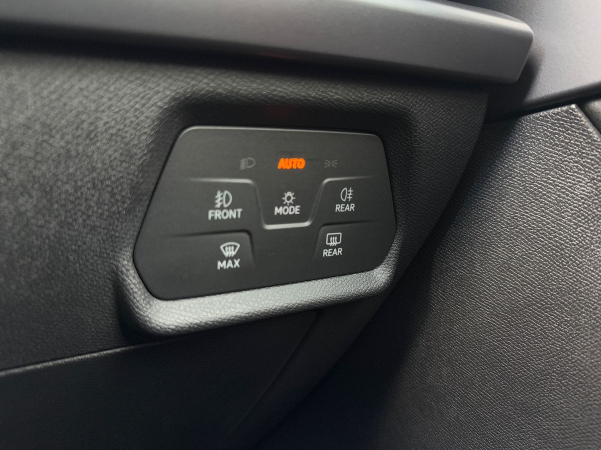 Used Cupra Leon 2025 for sale - 75970406: Photo 41