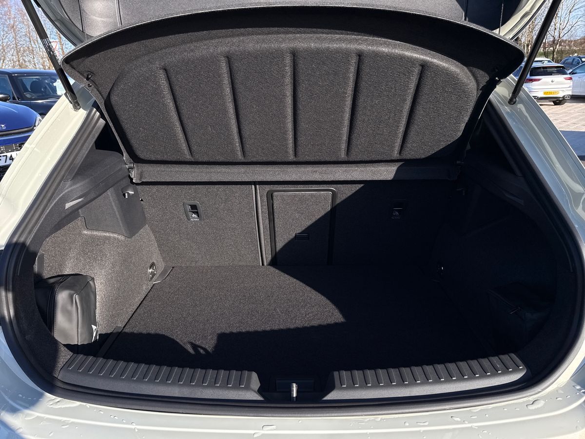 Used Cupra Leon 2025 for sale - 76649238: Photo 10