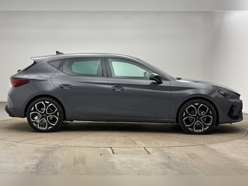 Used Cupra Leon 2025 for sale - 79258030: Photo