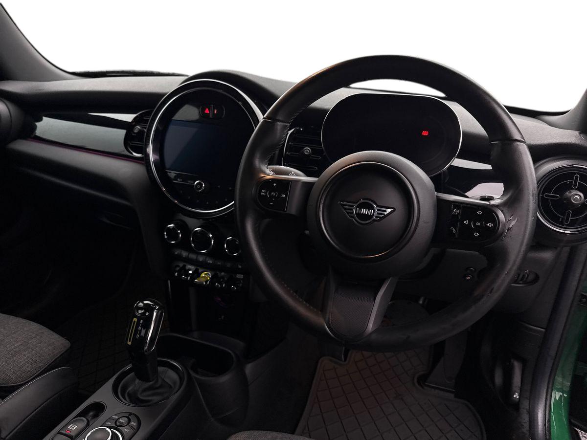 Used MINI Electric Hatch 2021 for sale - 76346557: Photo 13
