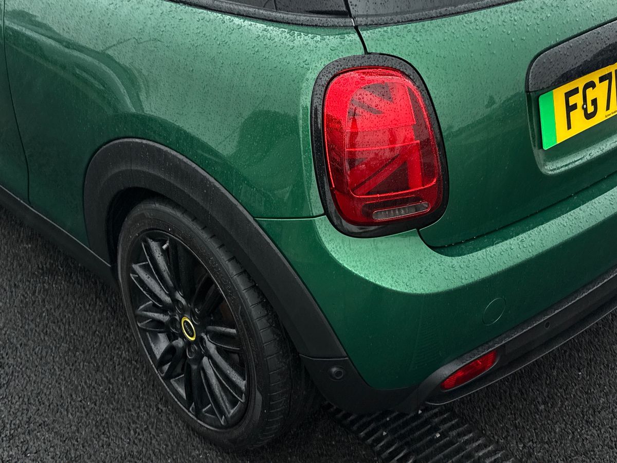 Used MINI Electric Hatch 2021 for sale - 76346557: Photo 16