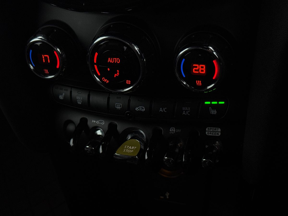 Used MINI Electric Hatch 2021 for sale - 76346557: Photo 19