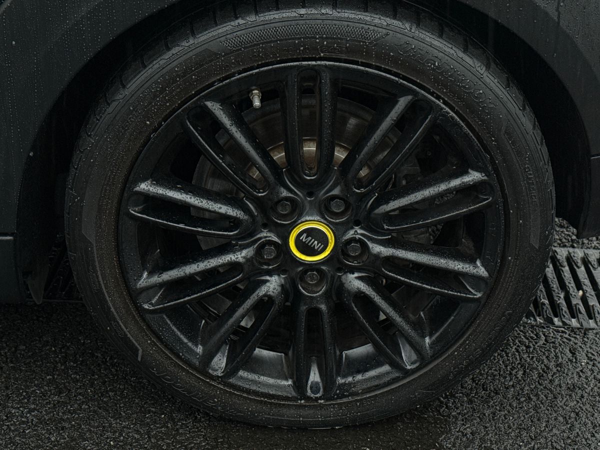 Used MINI Electric Hatch 2021 for sale - 76346557: Photo 7