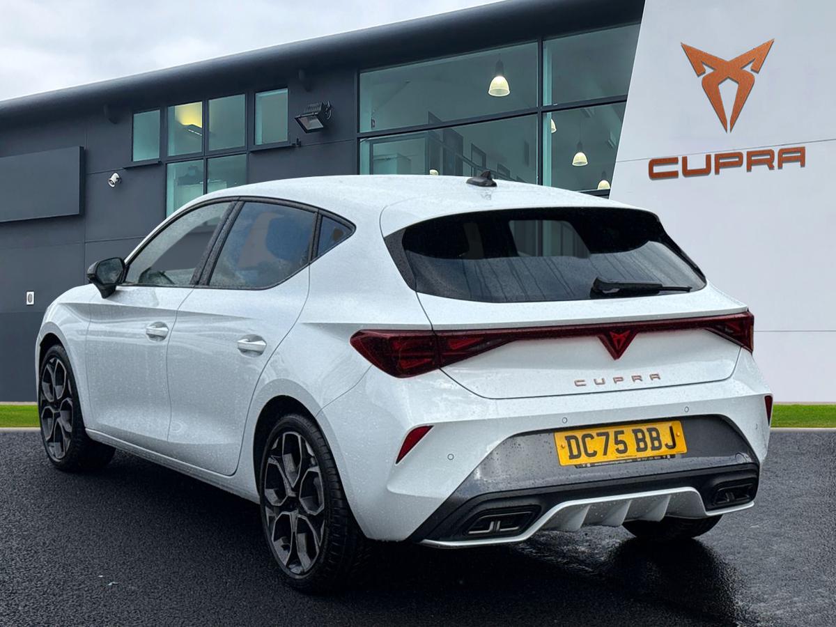 Used Cupra Leon 2025 for sale - 77577800: Photo 2