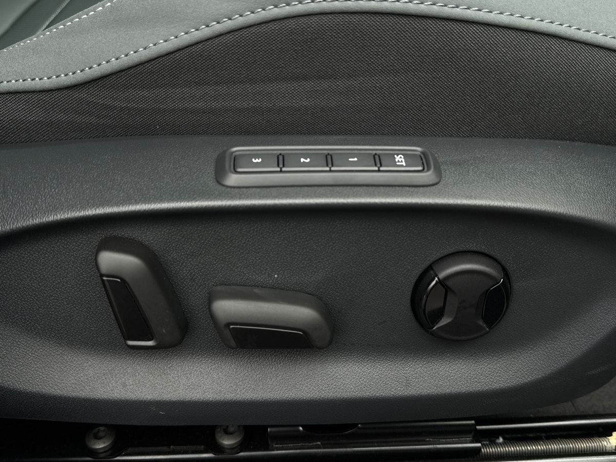 Used Cupra Tavascan 2025 for sale - 77666242: Photo 31