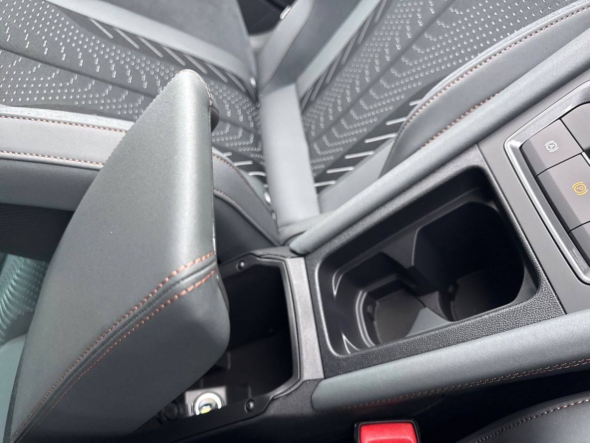 Used Cupra Leon 2025 for sale - 77390136: Photo 41