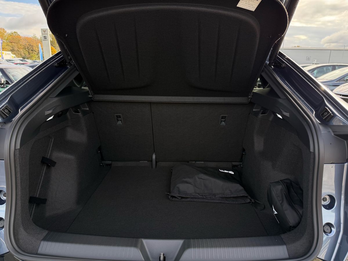 Used Cupra Tavascan 2024 for sale - 76346470: Photo 10
