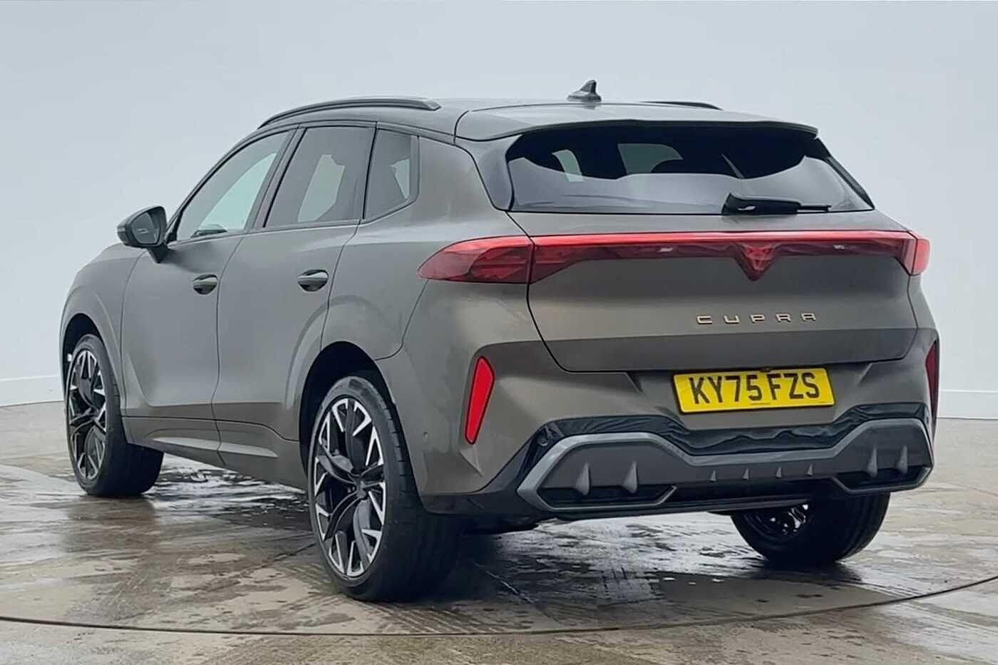 Used Cupra Terramar 2025 for sale - 77546554: Photo 3