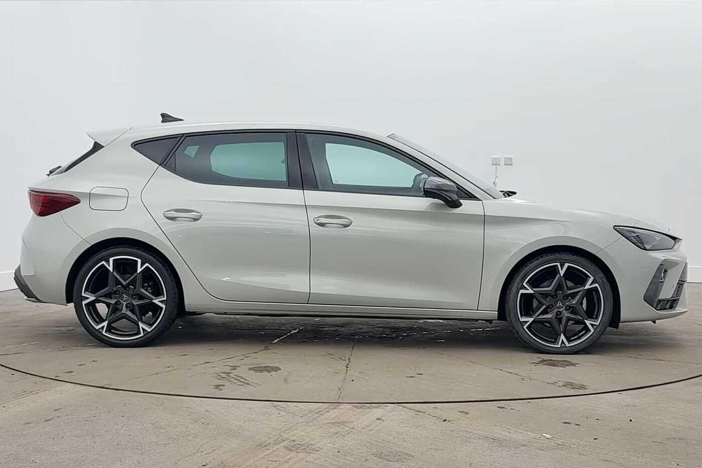 Used Cupra Leon 2025 for sale - 78001673: Photo 4