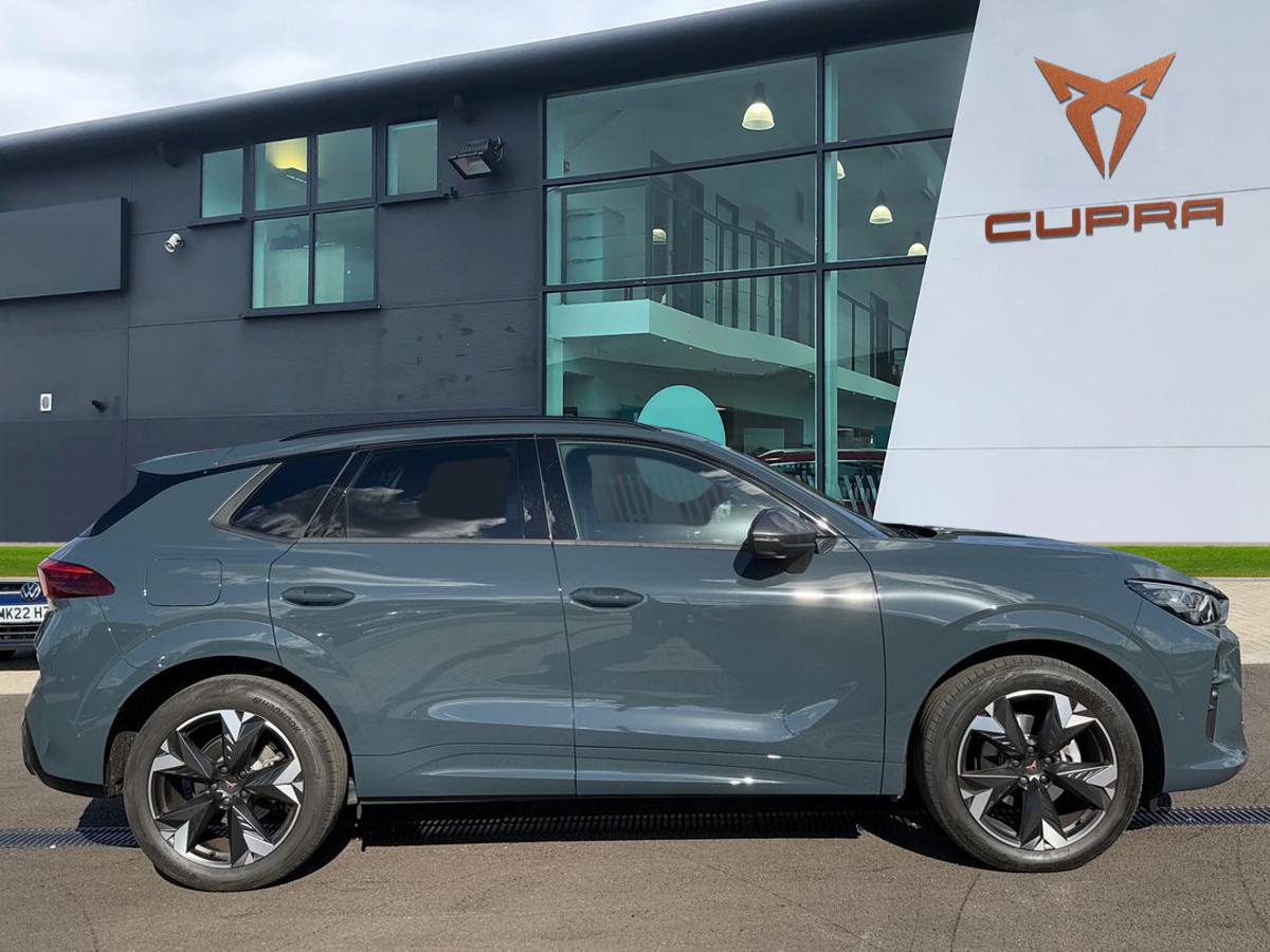 Used Cupra Terramar 2025 for sale - 76069760: Photo 3