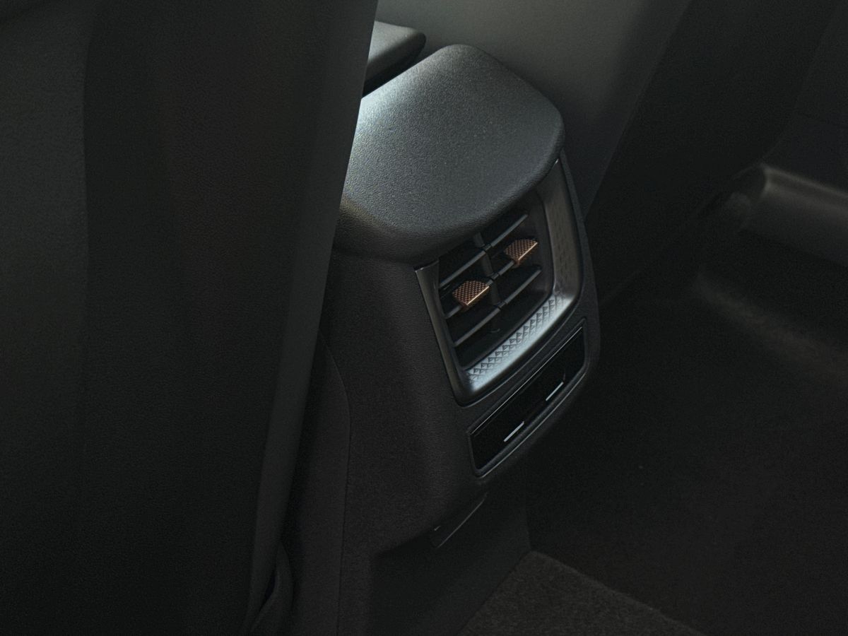 Used Cupra Terramar 2025 for sale - 76069760: Photo 32