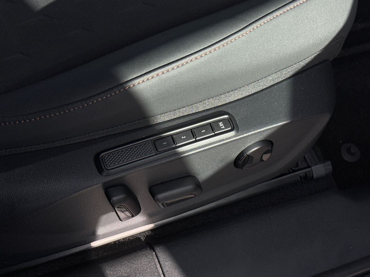Used Cupra Terramar 2025 for sale - 76069760: Photo 36