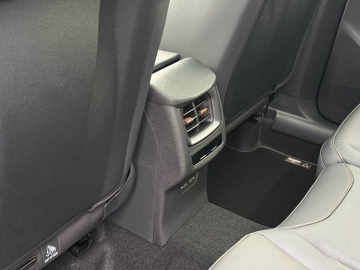 Used Cupra Terramar 2025 for sale - 76368722: Photo 31