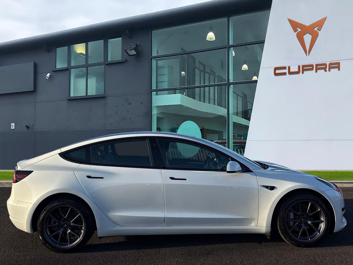 Used Tesla Model 3 2023 for sale - 76916336: Photo 3