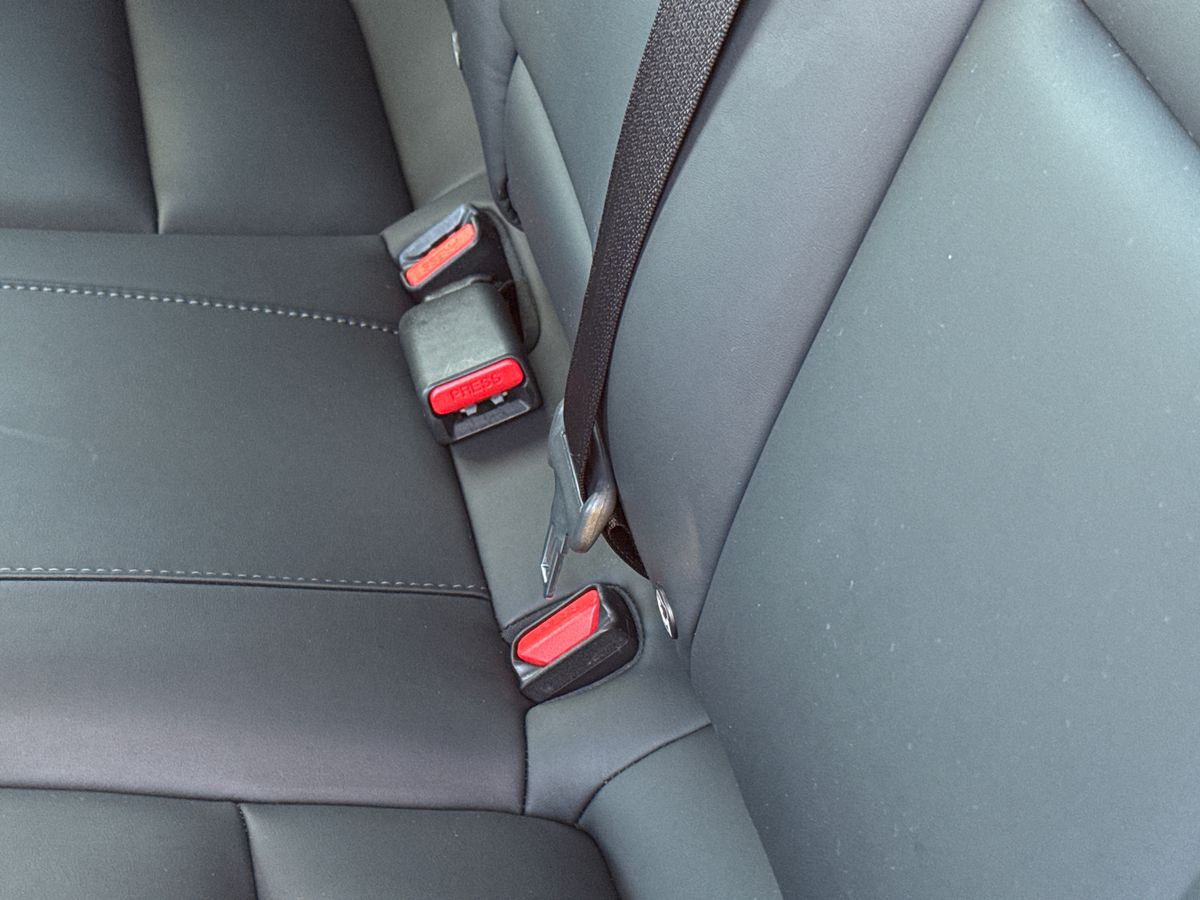 Used Tesla Model 3 2023 for sale - 76916336: Photo 32