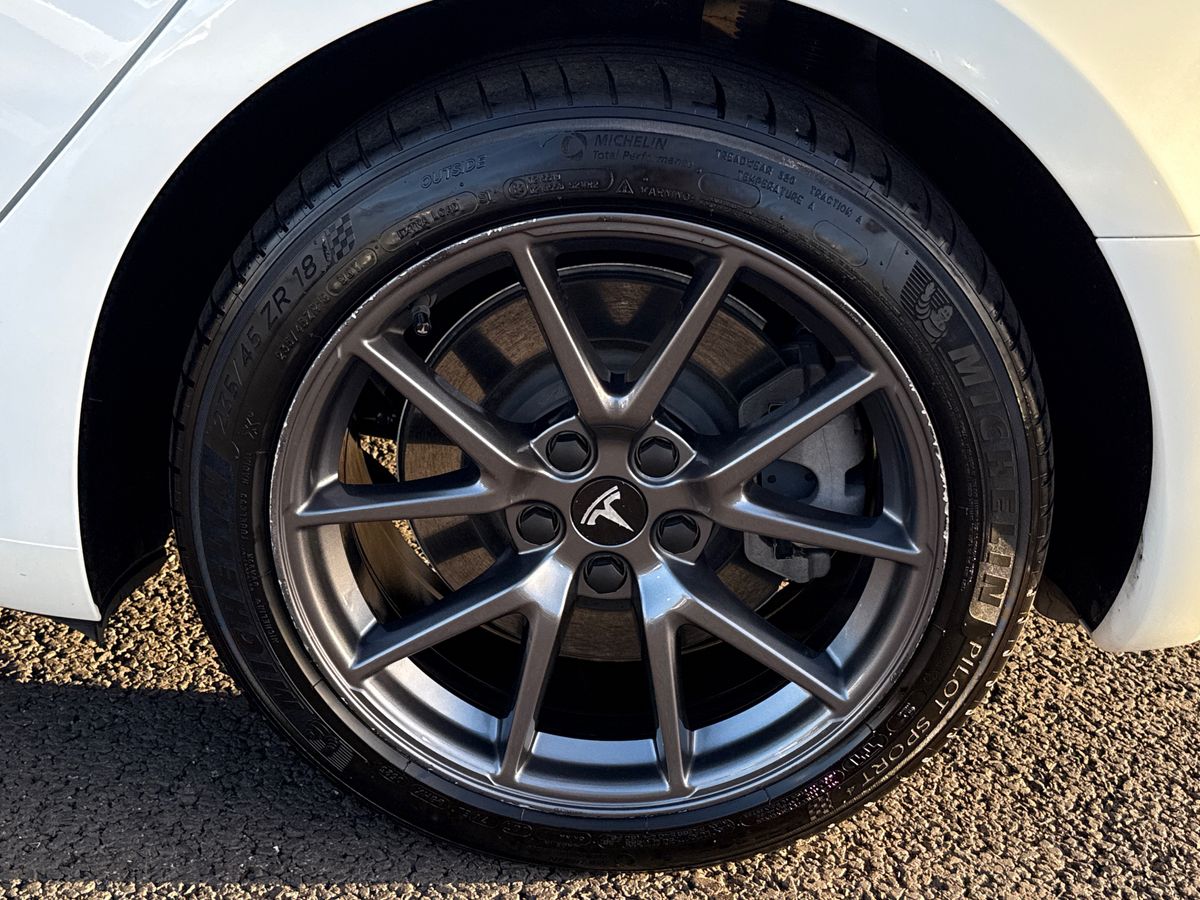 Used Tesla Model 3 2023 for sale - 76916336: Photo 7