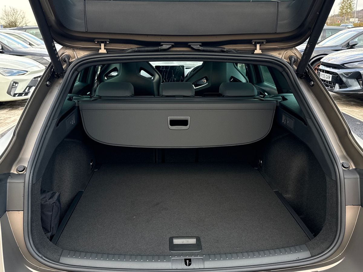 Used Cupra Leon 2025 for sale - 76526955: Photo 9