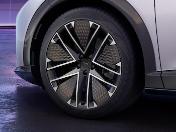 Used Cupra Tavascan 2025 for sale - 75847594: Photo