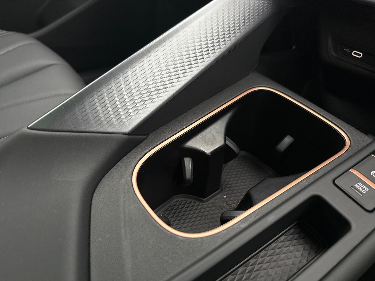 Used Cupra Terramar 2025 for sale - 76732485: Photo 44