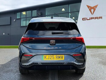 Used Cupra Born 2025 for sale - 75970650: Photo
