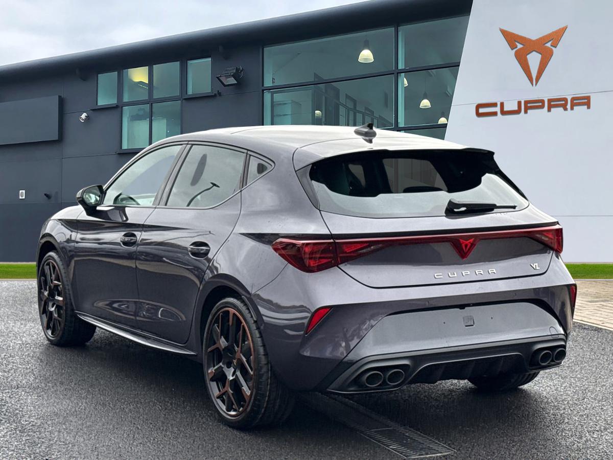 Used Cupra Leon 2025 for sale - 76330814: Photo 2
