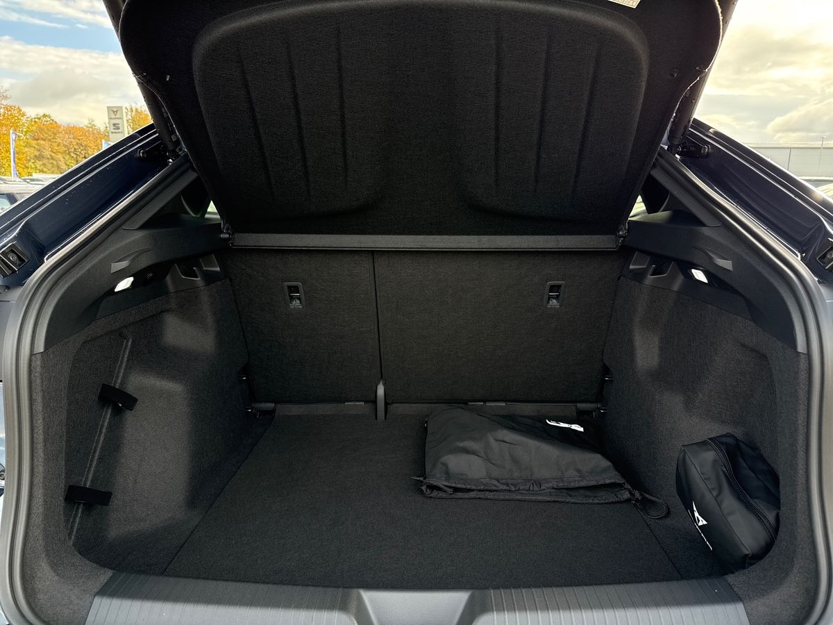 Used Cupra Tavascan 2024 for sale - 76346554: Photo 10