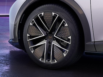 Used Cupra Tavascan 2025 for sale - 75842177: Photo