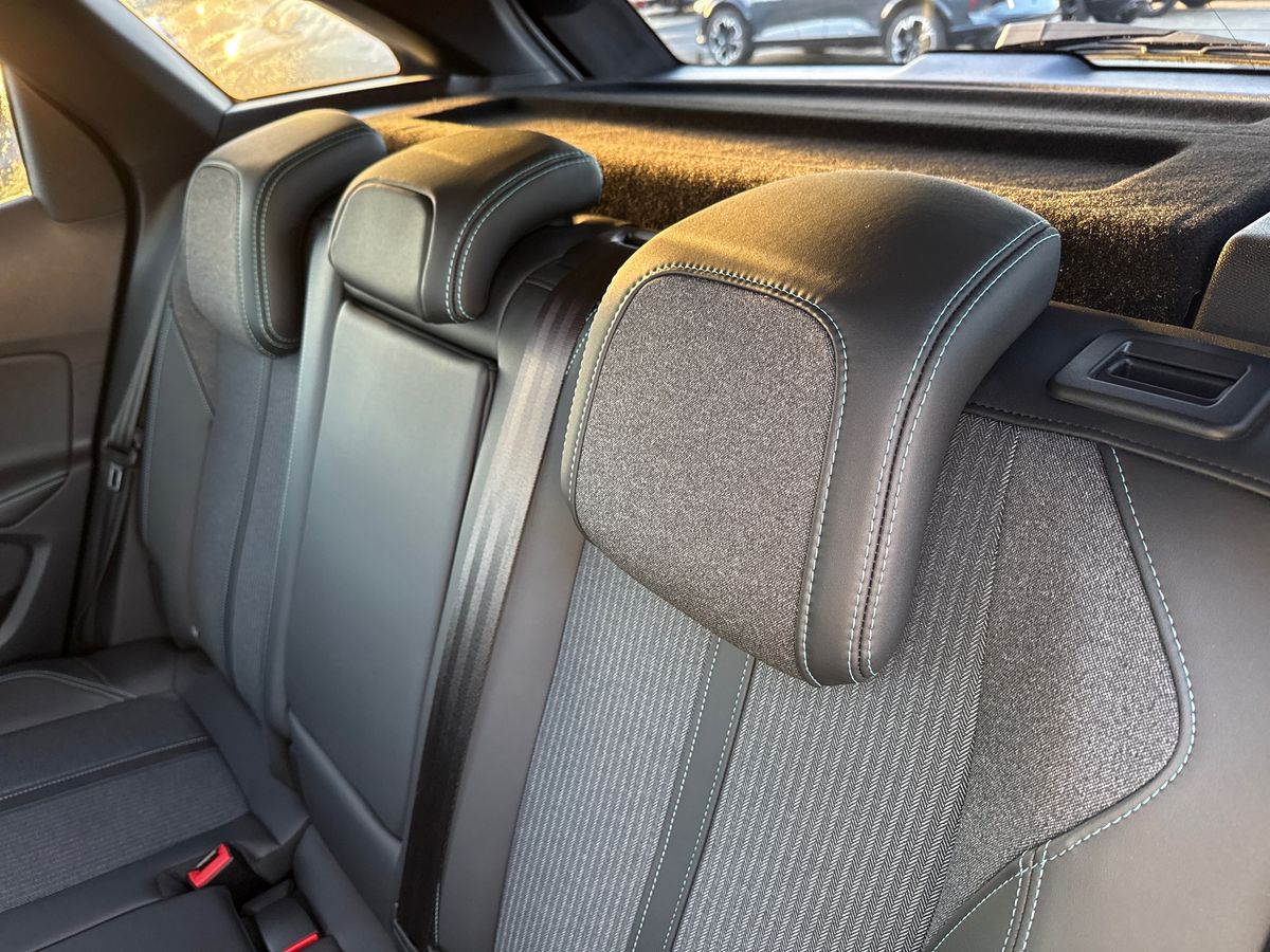 Used Peugeot 3008 2022 for sale - 77368602: Photo 14