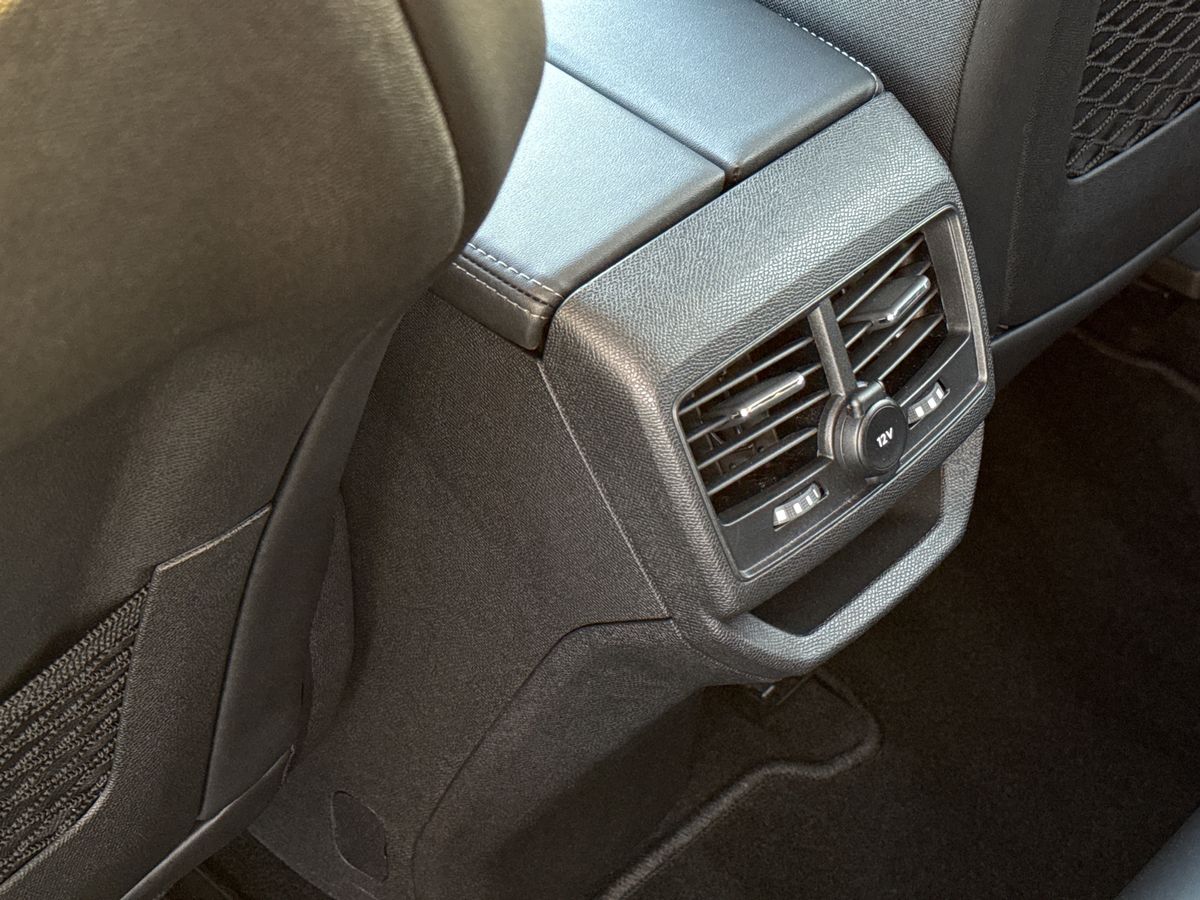 Used Peugeot 3008 2022 for sale - 77368602: Photo 32