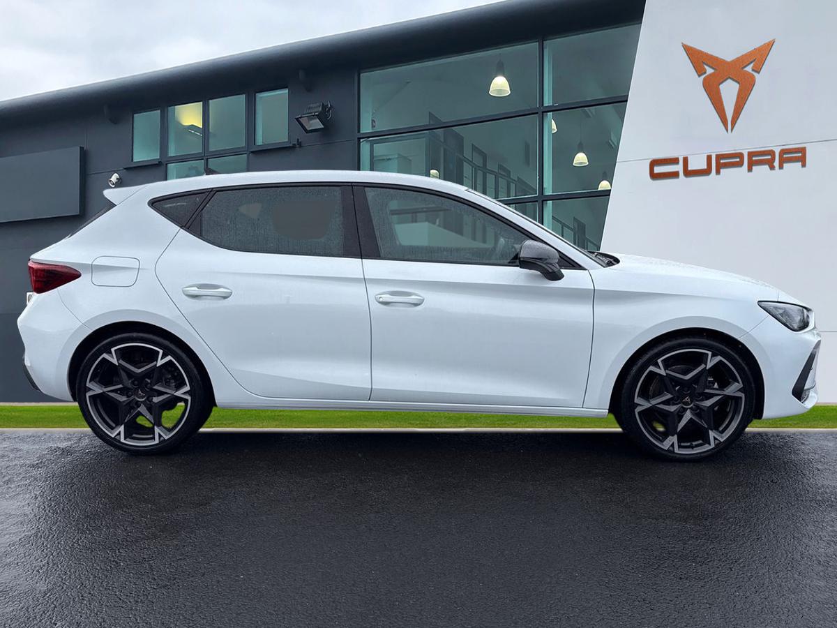 Used Cupra Leon 2025 for sale - 77546584: Photo 3