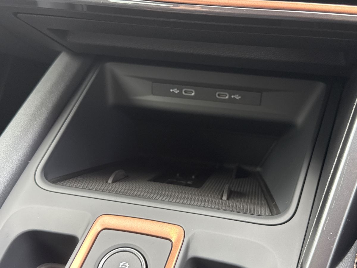 Used Cupra Leon 2025 for sale - 75970509: Photo 38