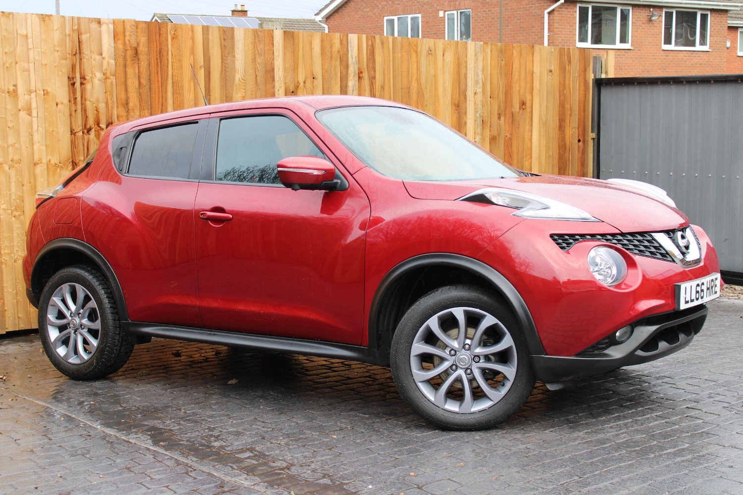 Used Nissan Juke 2016 for sale - 76152727: Photo 5
