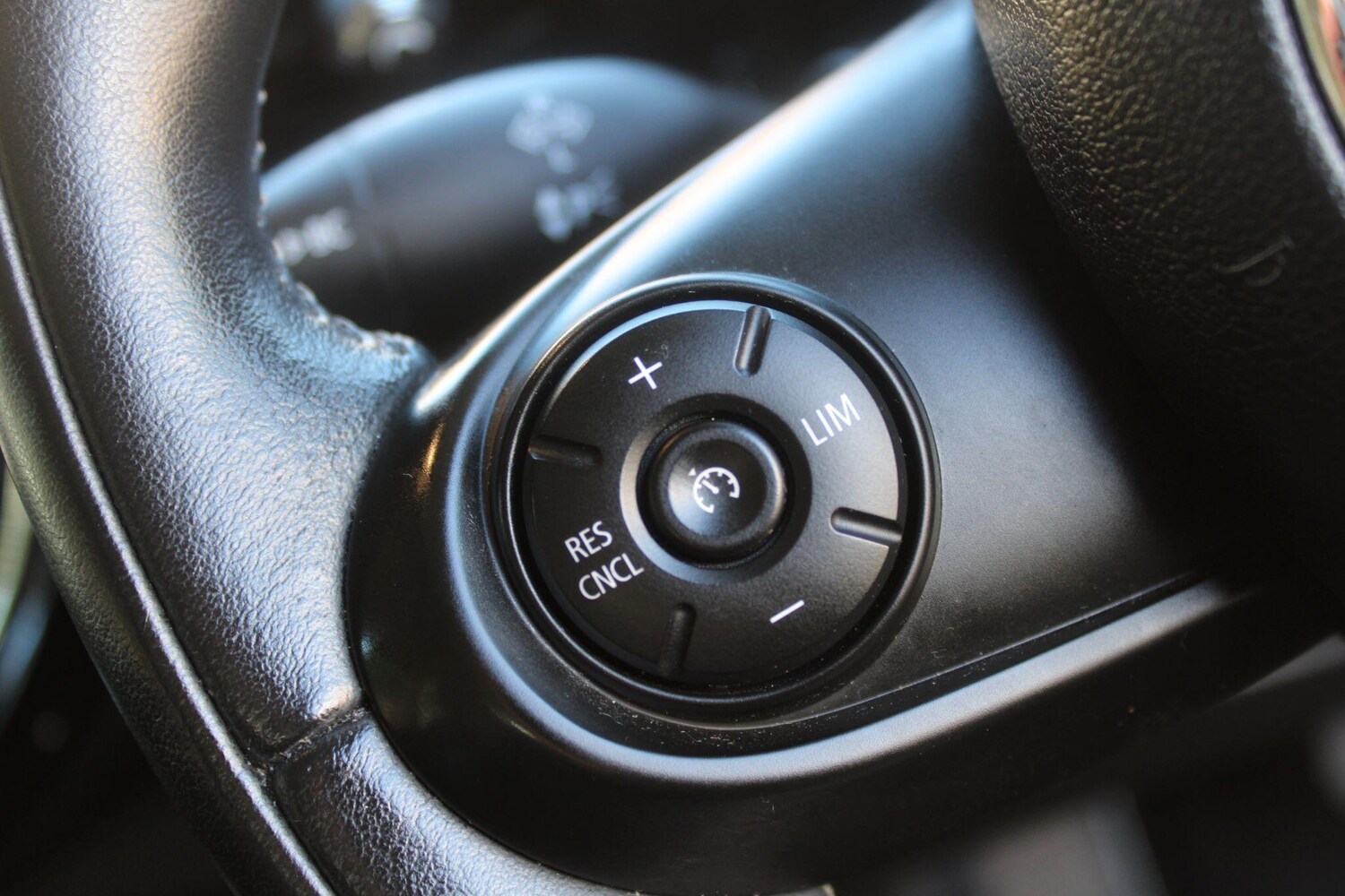 Used MINI Clubman 2017 for sale - 76084677: Photo 30