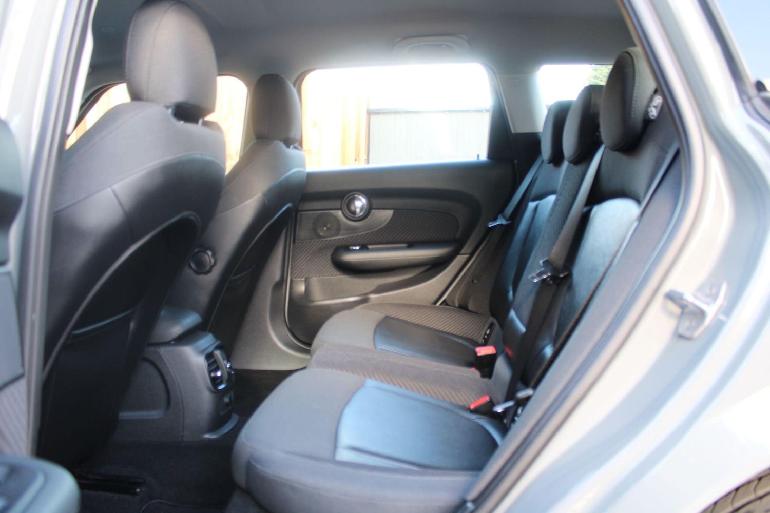 Used MINI Clubman 2017 for sale - 76084677: Photo 46