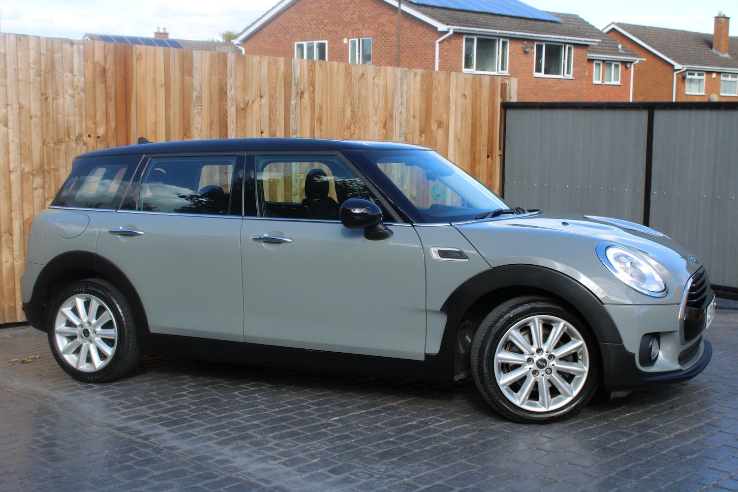 Used MINI Clubman 2017 for sale - 76084677: Photo 6