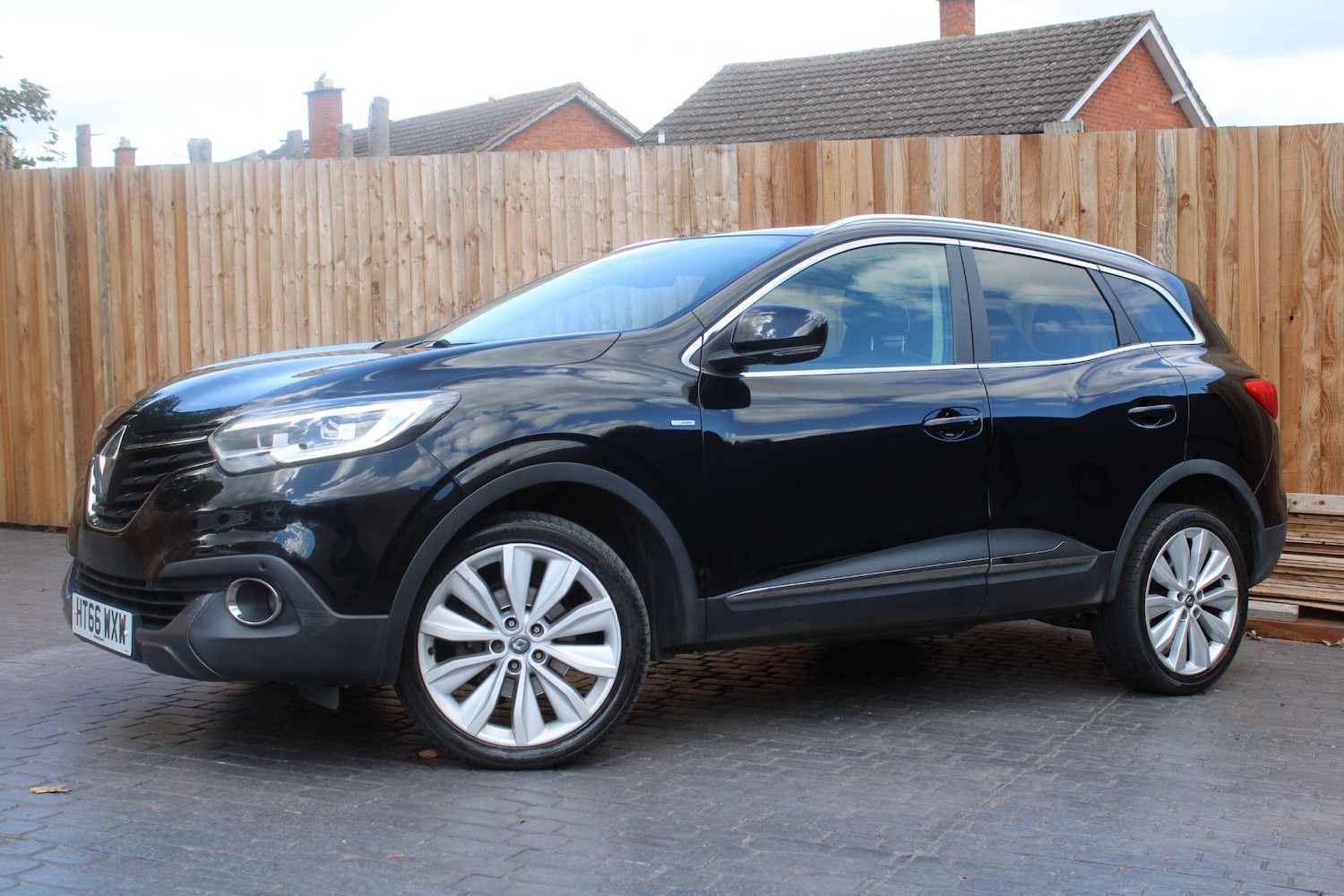 Used Renault Kadjar 2017 for sale - 76084512: Photo 1